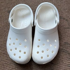 Crocs womens size 8